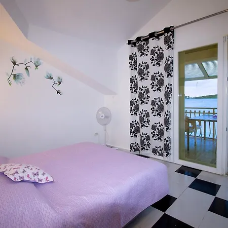 Aurelia * Vodice