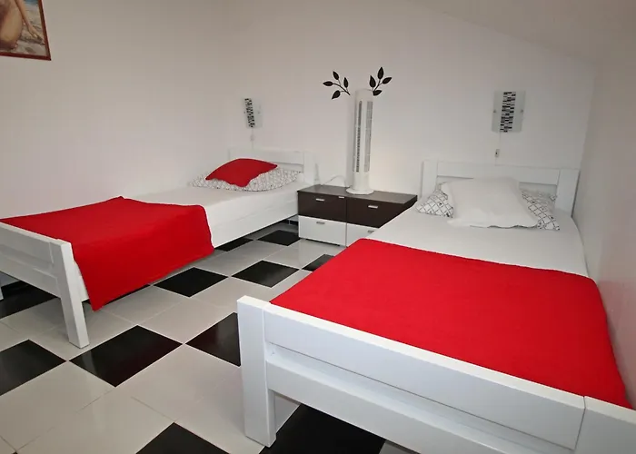 Apartments Aurelia דירה